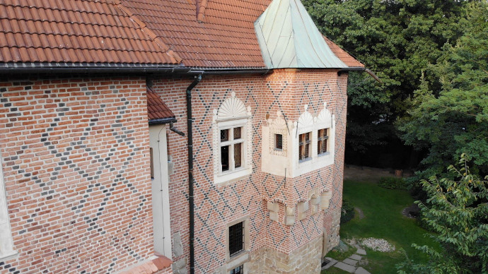 Dębno, zamek (XV w.) – Oddział Muzeum Okręgowego w Tarnowie: montaż instalacji antywłamaniowej (SSWiN)